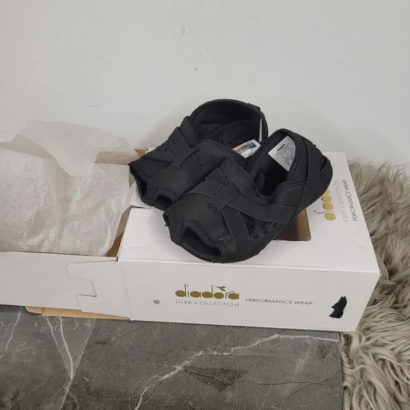 Diadora Luxe Performance  Wrap Shoes - Picture 1 of 6